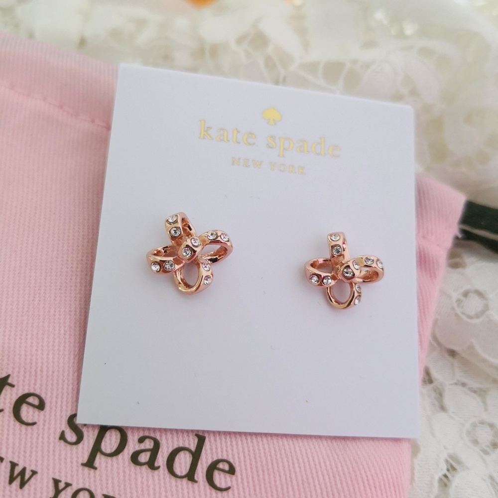 New Kate Spade Its a Tie Earrings Stud Rose Gold O0RU2405